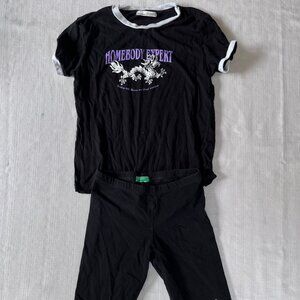 Bershka Outfit Combo with Graphic Tee and Biker Shorts from Benetton